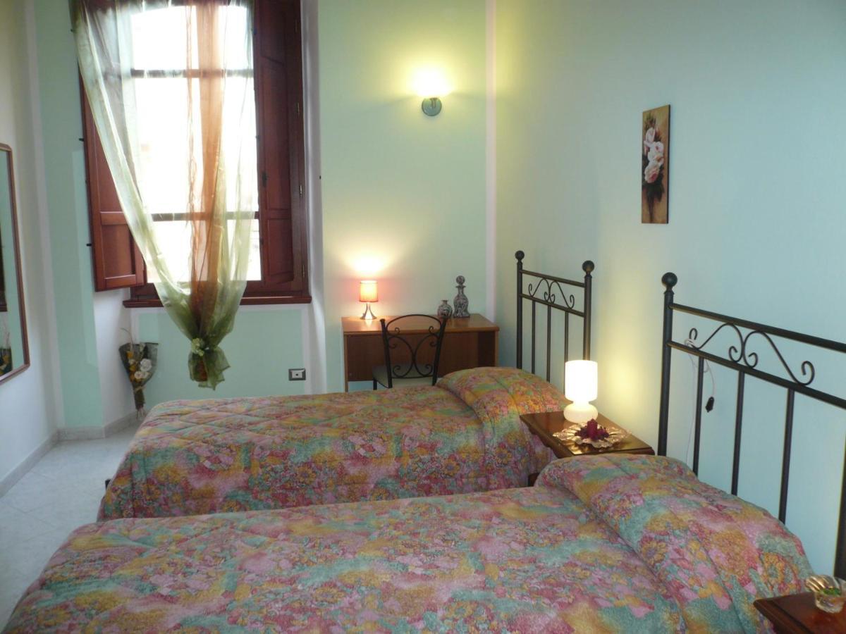 Alloggio Privato Giunic Cagliari Cameră foto